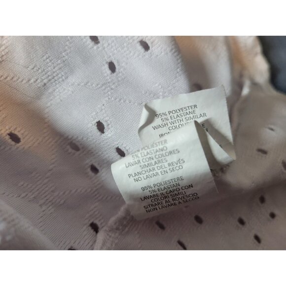 Boohoo Women Top 22 Plus 3/4 Sleeve White Eyelet Comfort Waist Poly Blend WHI15E - Picture 8 of 8